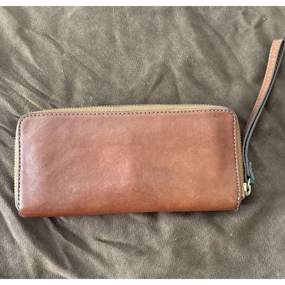 Fossil Madison Zip Clutch Leather Wristlet Wallet Saddle Brown